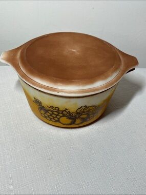 Vintage PYREX Covered Casserole Dish with Fruit Motif - old orchard pattern